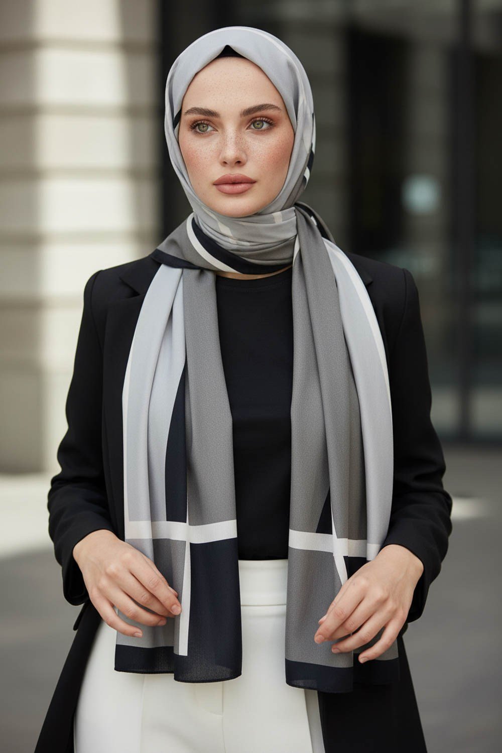 KREP GEOMETRIK DESENLİ GRİ RENKLİ 75X195 KIRIŞMAZ ŞAL