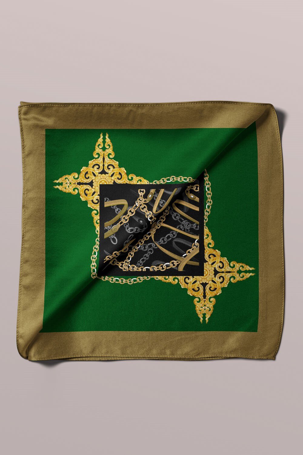 Violla D114 Kadın Zincir  Desenli Bandana 50x50 Yeşil DG0221-22