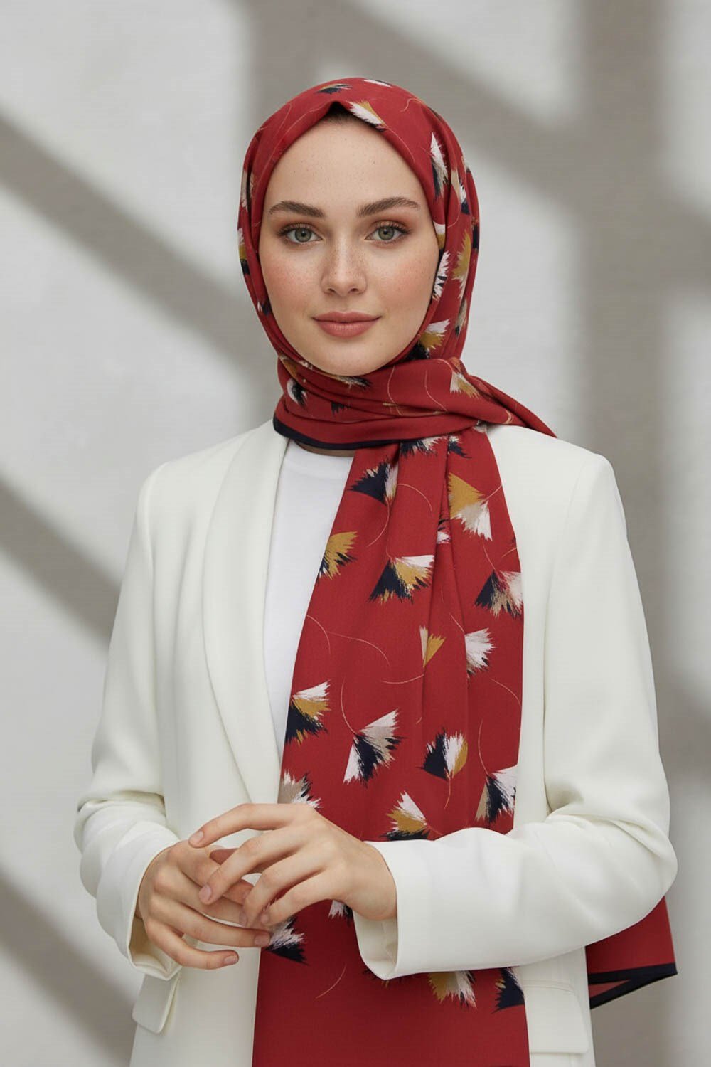 KREP YAPRAK DESENLİ BORDO RENKLİ 75X195 KIRIŞMAZ ŞAL