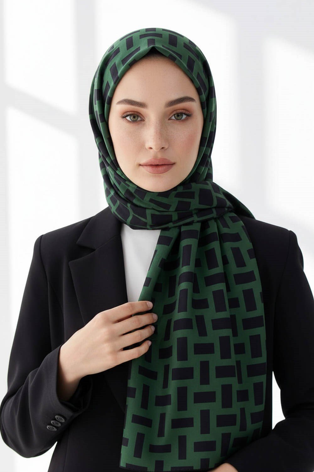KREP KARELİ DESENLİ PETROL YEŞİLİ RENKLİ 75X195 KIRIŞMAZ ŞAL