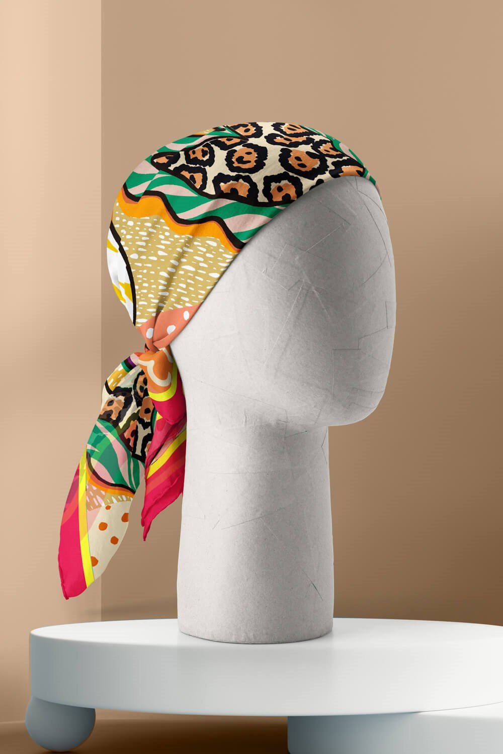 F114 Violla Muz Desenli Bandana