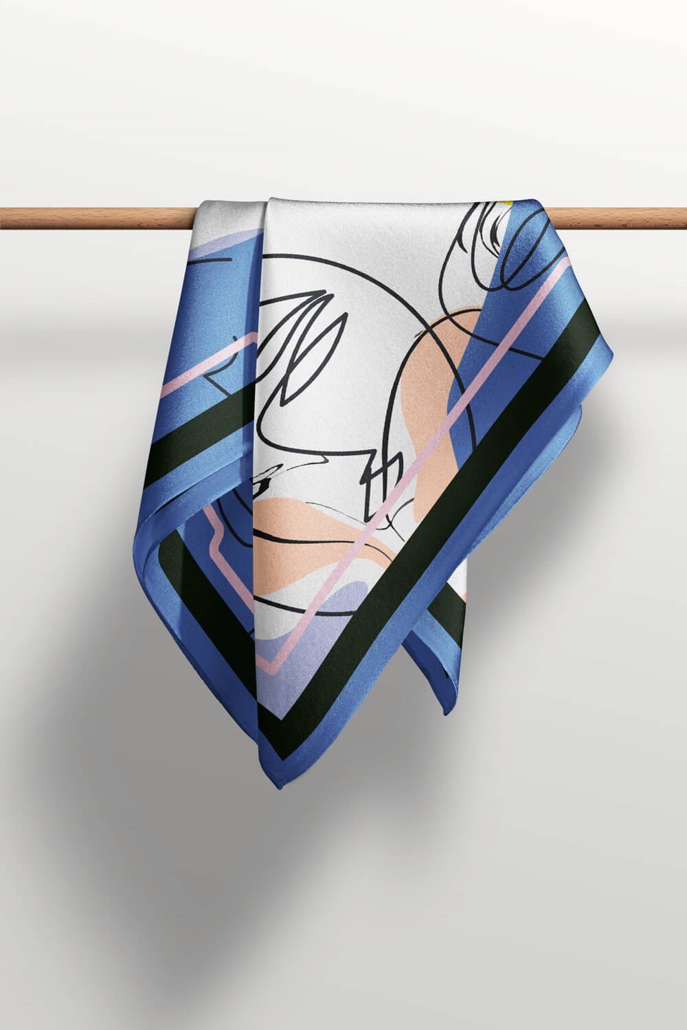 Violla A57 Kadın Turuncu Beyaz Silüet Desenli 50x50 Bandana HYL DG01438-22