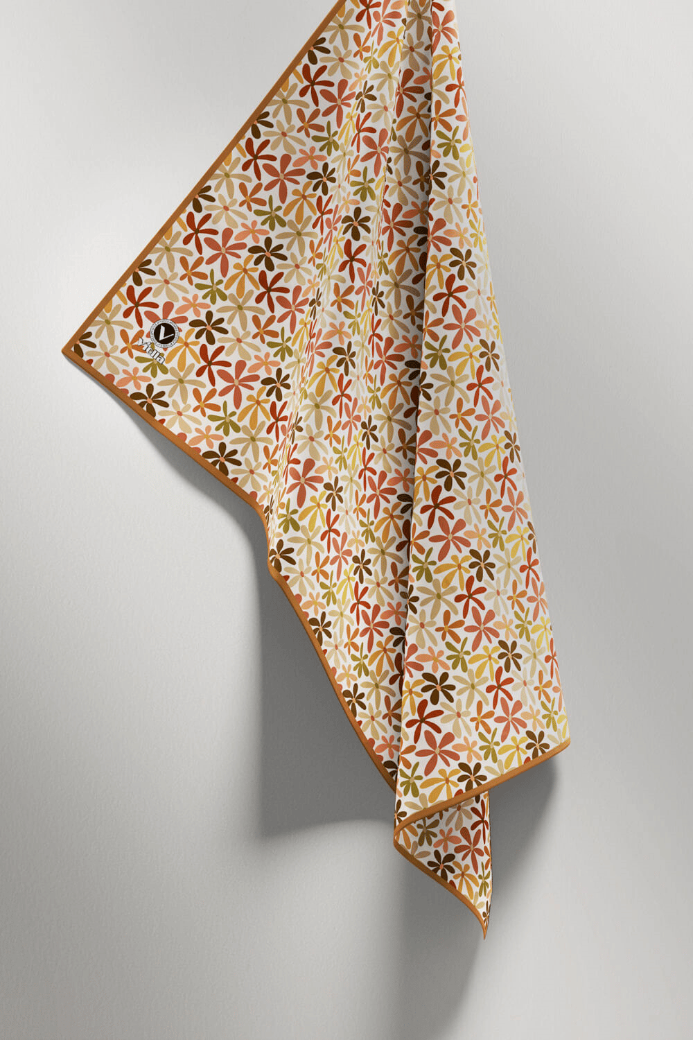 Twill Renkli Çiçek Desenli Hardal Renkli 90x90 Eşarp (İpek İçermez) Kenar Dikiş Şekli El Dikişli
