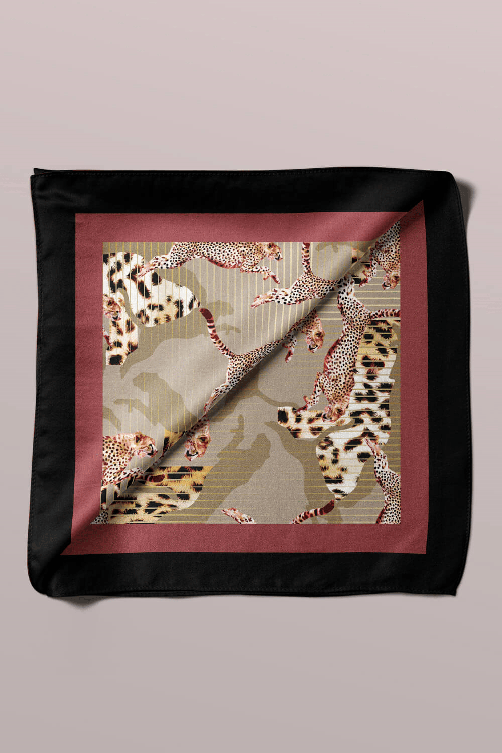 E53 Kadın Kahve Vizon Animal Desenli 50x50 Bandana