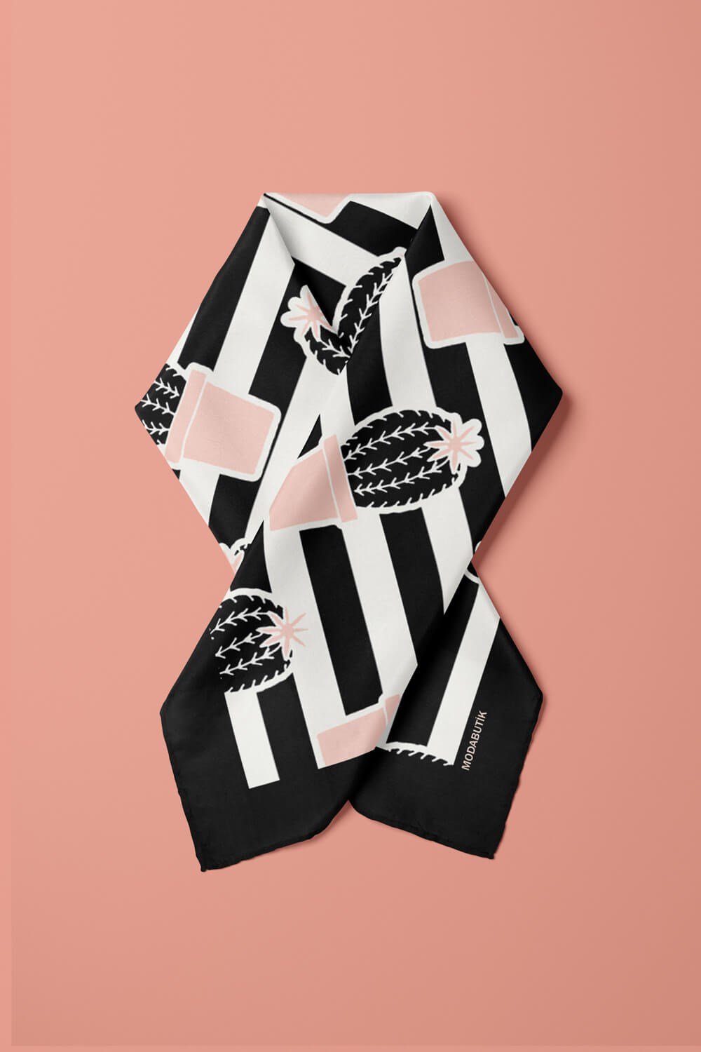 Violla Kadın Kaktüs Desenli Bandana 50x50 Siyah Pudra DG0148-22 Snz