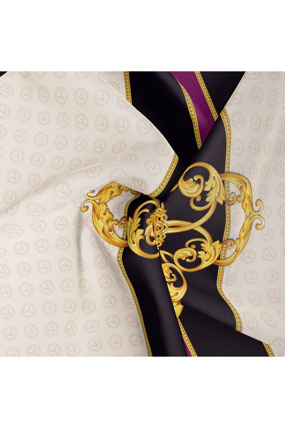 %100 Twill İpek Monogram Ve Barok Desenli Krem - Mürdüm Renkli 90x90 Eşarp Dikim Şekli : El Dikişi