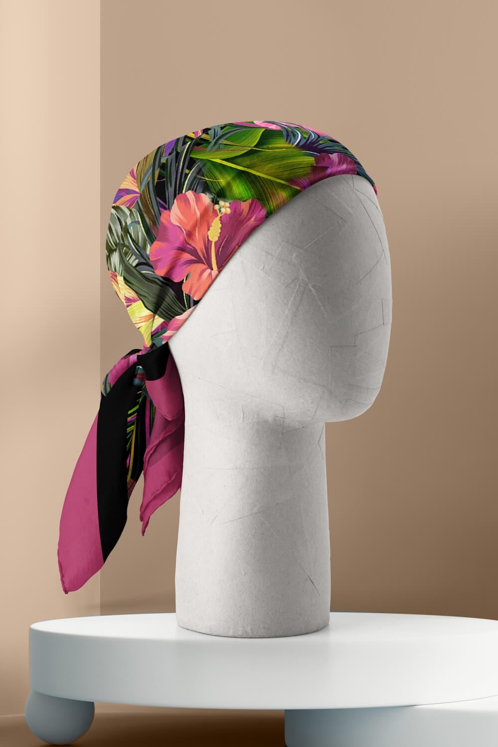 Violla G39 Kadın Yeşil Pembe Çiçek Desenli 50x50 Bandana