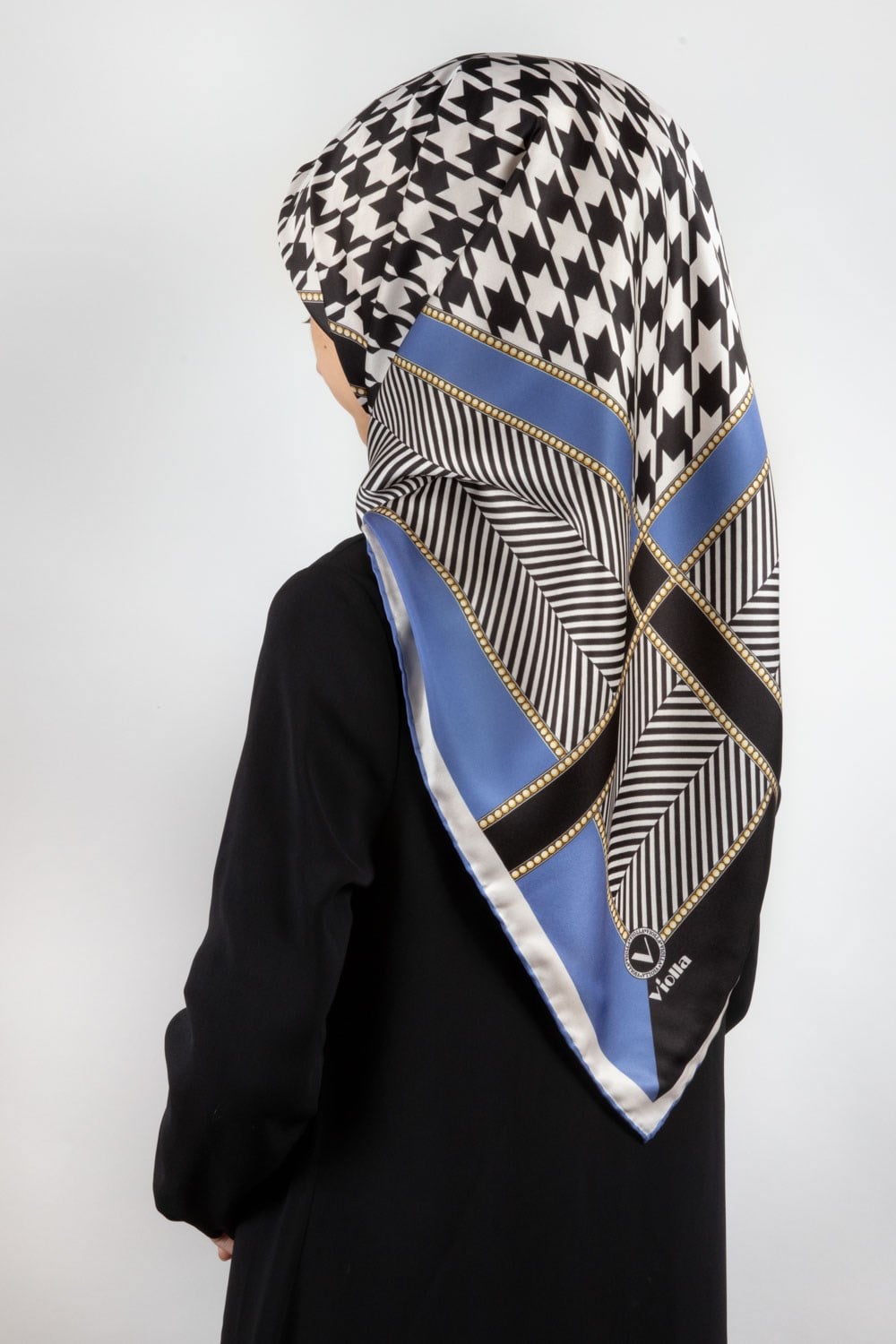 Twill Kazayağı Desenli İndigo Renkli 90x90 Eşarp (İpek İçermez) Kenar Dikiş Şekli El Dikişli