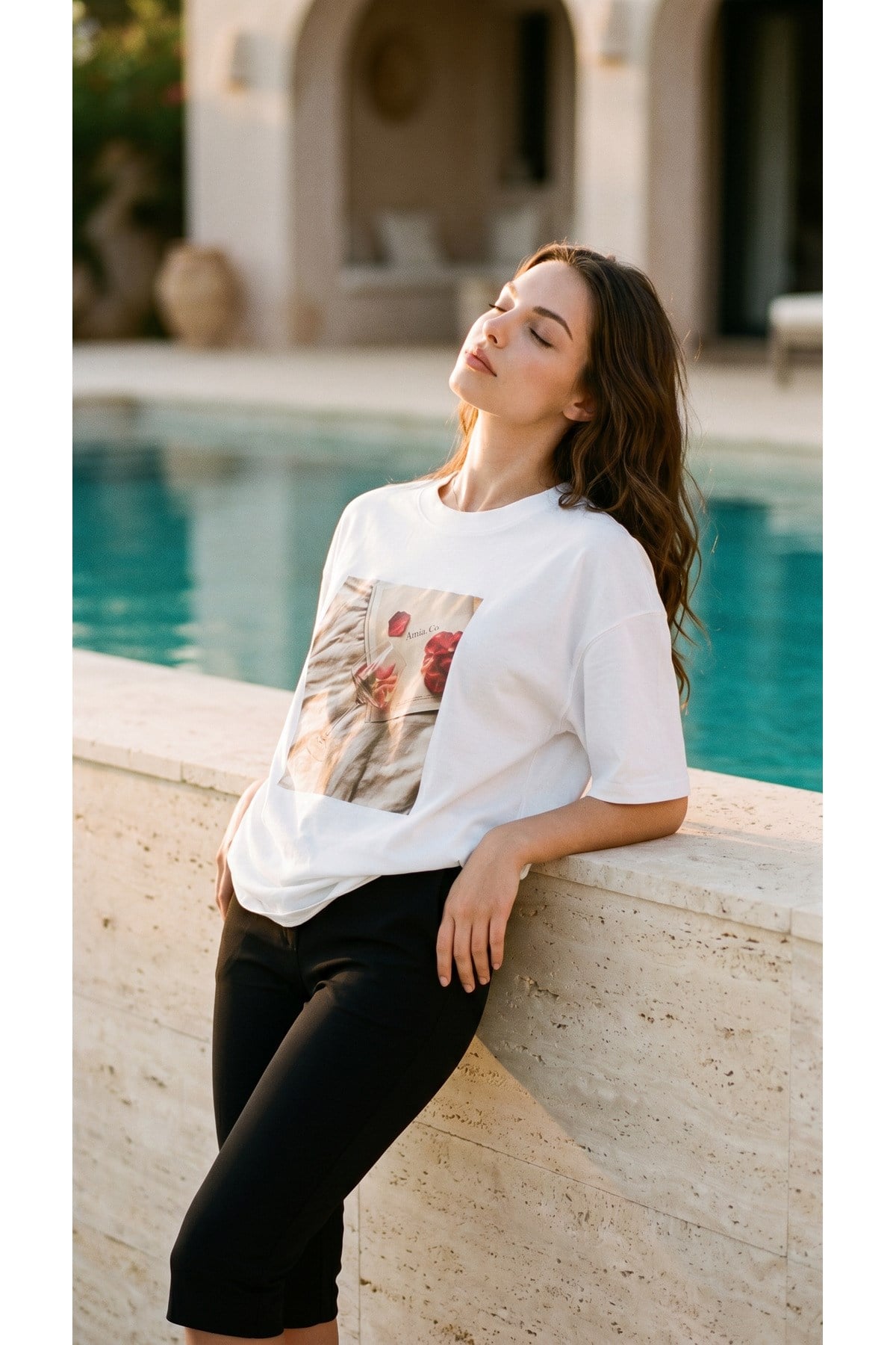 Ekru Amia&Co. Oversize Baskılı Bisiklet Yaka Basic Kısa Kollu Kadın T-Shirt