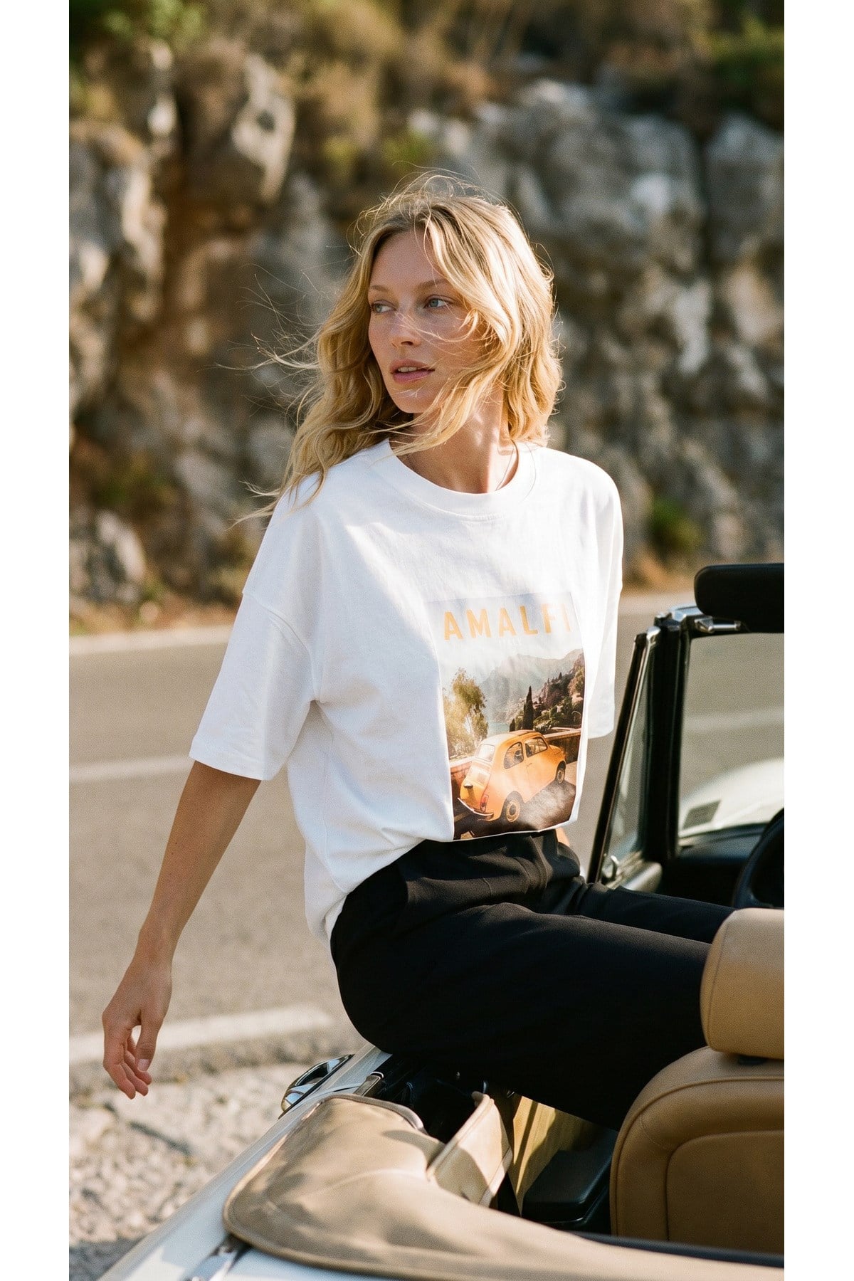 Ekru Amia&Co.Oversize Baskılı Bisiklet Yaka Basic Kısa Kollu Kadın T-Shirt