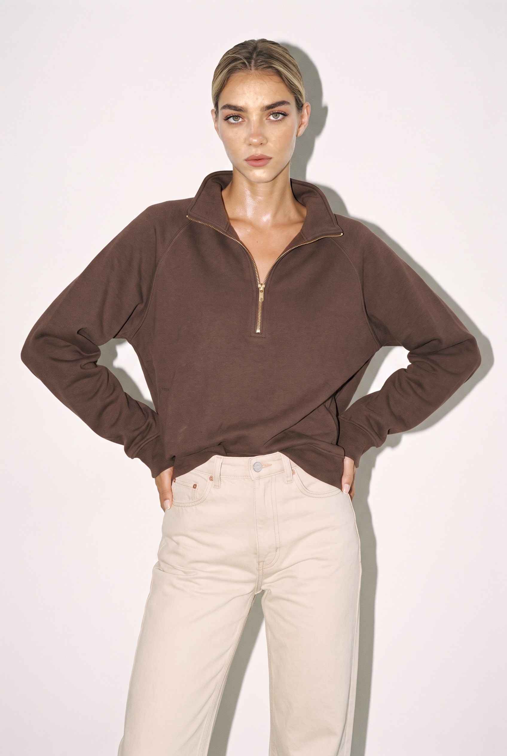 Kahve Amia&Co Fermuar Detaylı Sweatshirt Ve Düz Kesim Eşofman Takımı