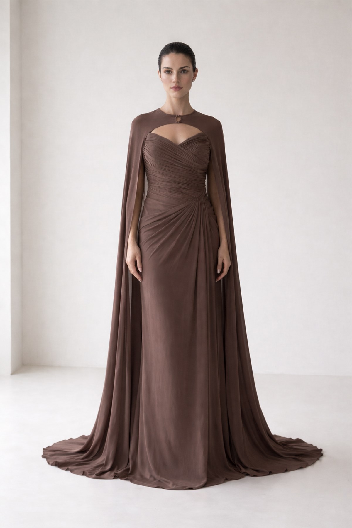 Açık Kahve Drape Ve Bel Detaylı Pelerinli Yırtmaçlı Abiye Elbise