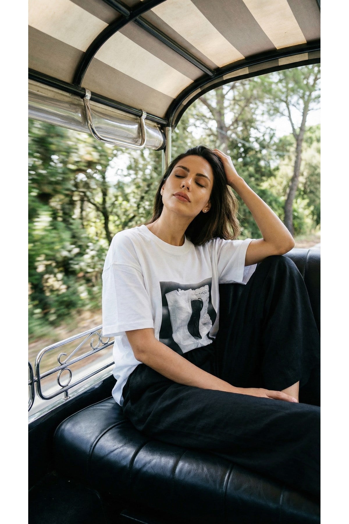 Ekru %100 Pamuk Amia&Co. Kadın Oversize Ön Baskılı Tişört Trend Casual Tasarım