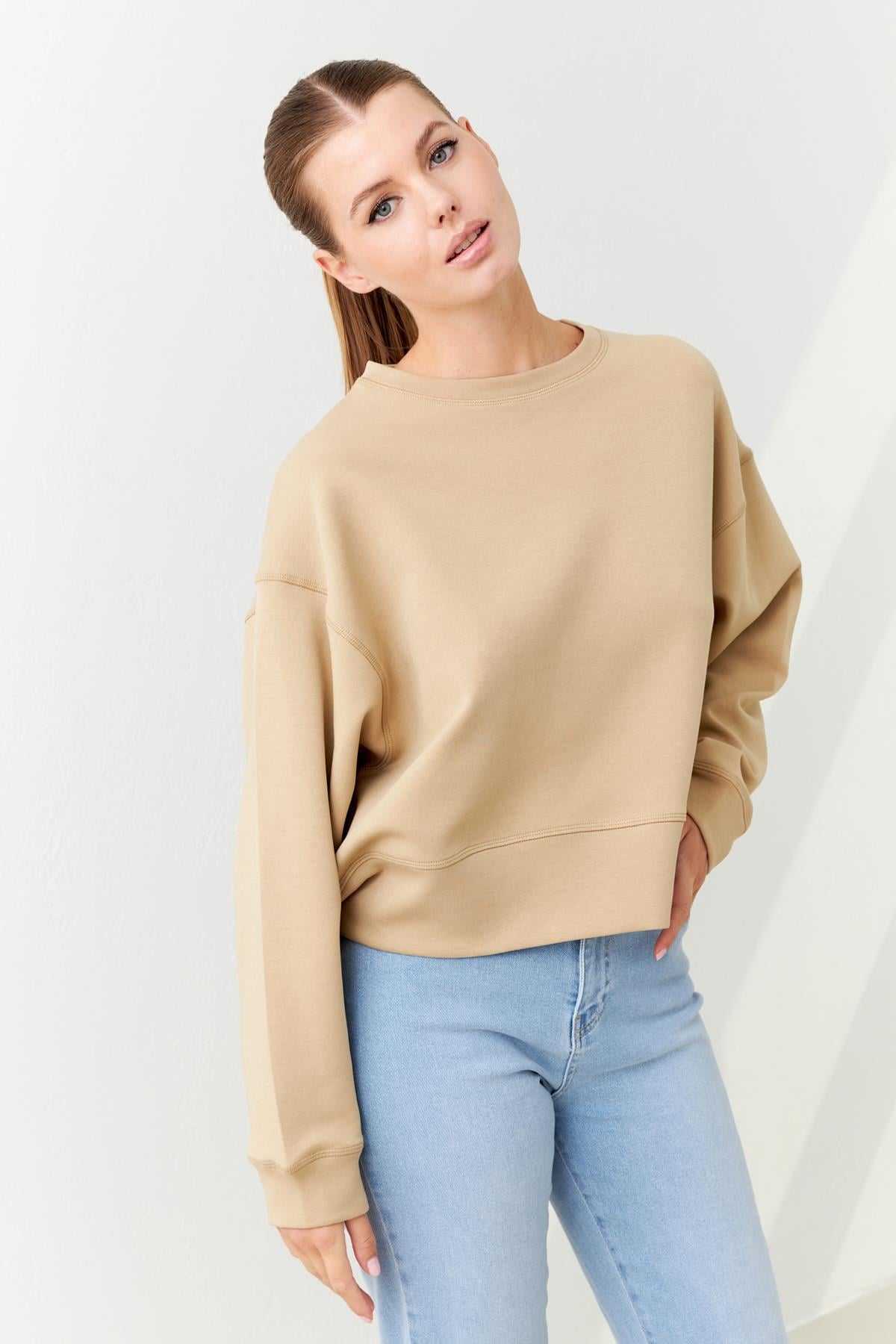 Bej Bisiklet Yaka Uzun Kollu Sweatshirt Kadın Kategorisiz modelleri
