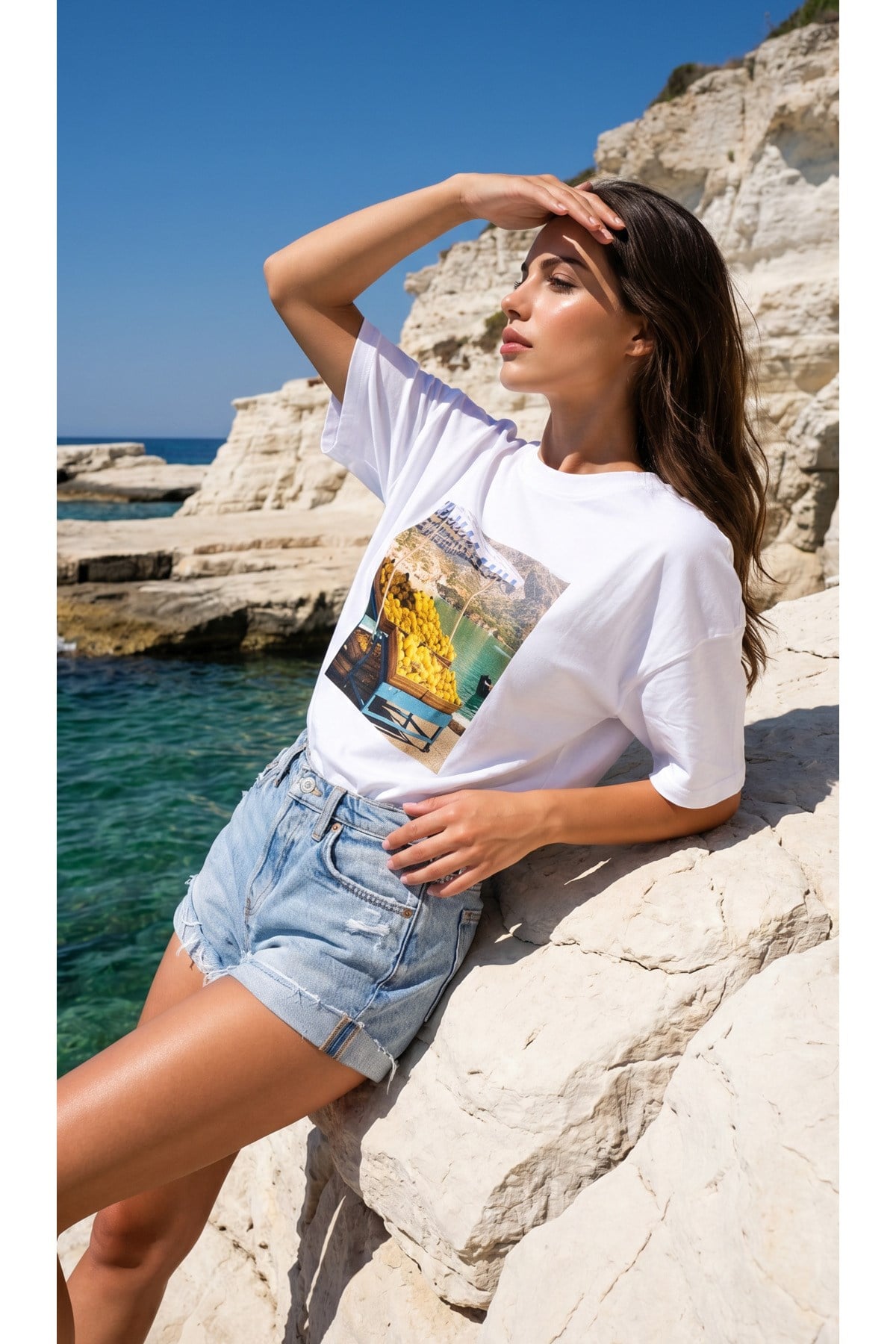 Ekru Amia&Co.Oversize Baskılı Bisiklet Yaka Basic Kısa Kollu Kadın T-Shirt