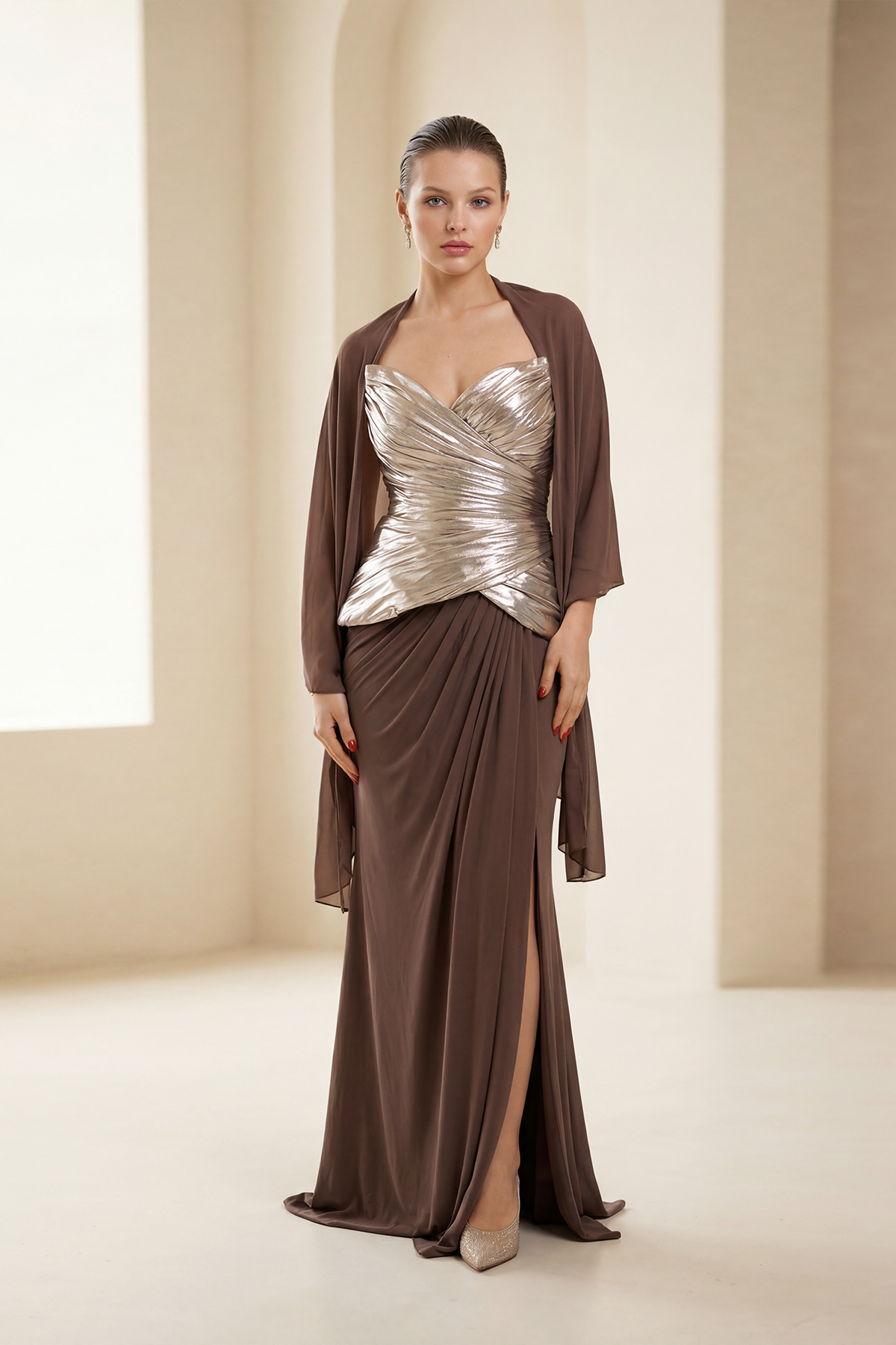 Açık Kahve Yaka Ve Yırtmaçlı Drape Detaylı Uzun Abiye Elbise