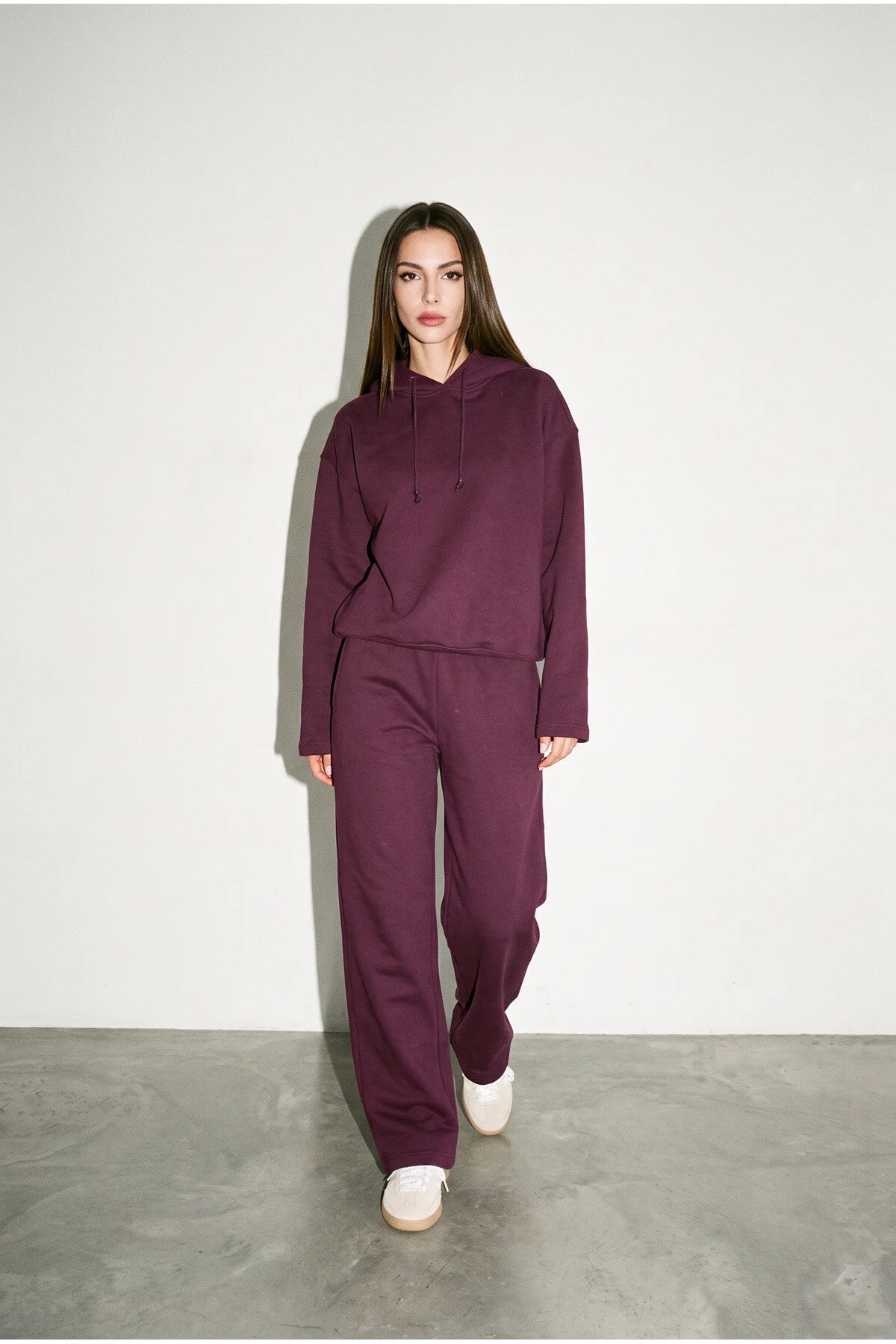 Kahve Amia&Co Marka Kapüşonlu Sweatshirt Ve Bol Kesim Eşofman Takımı