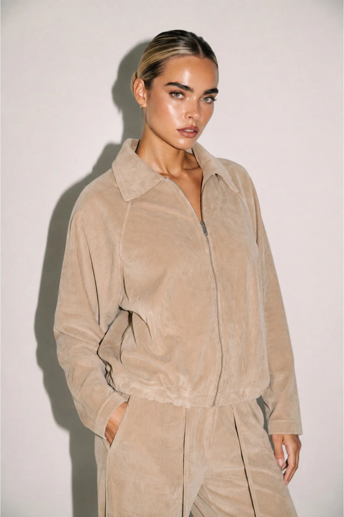 Sütlü Kahve Amia&Co Fermuarlı Kadife Sweatshirt Ve Bol Kesim Eşofman Takımı