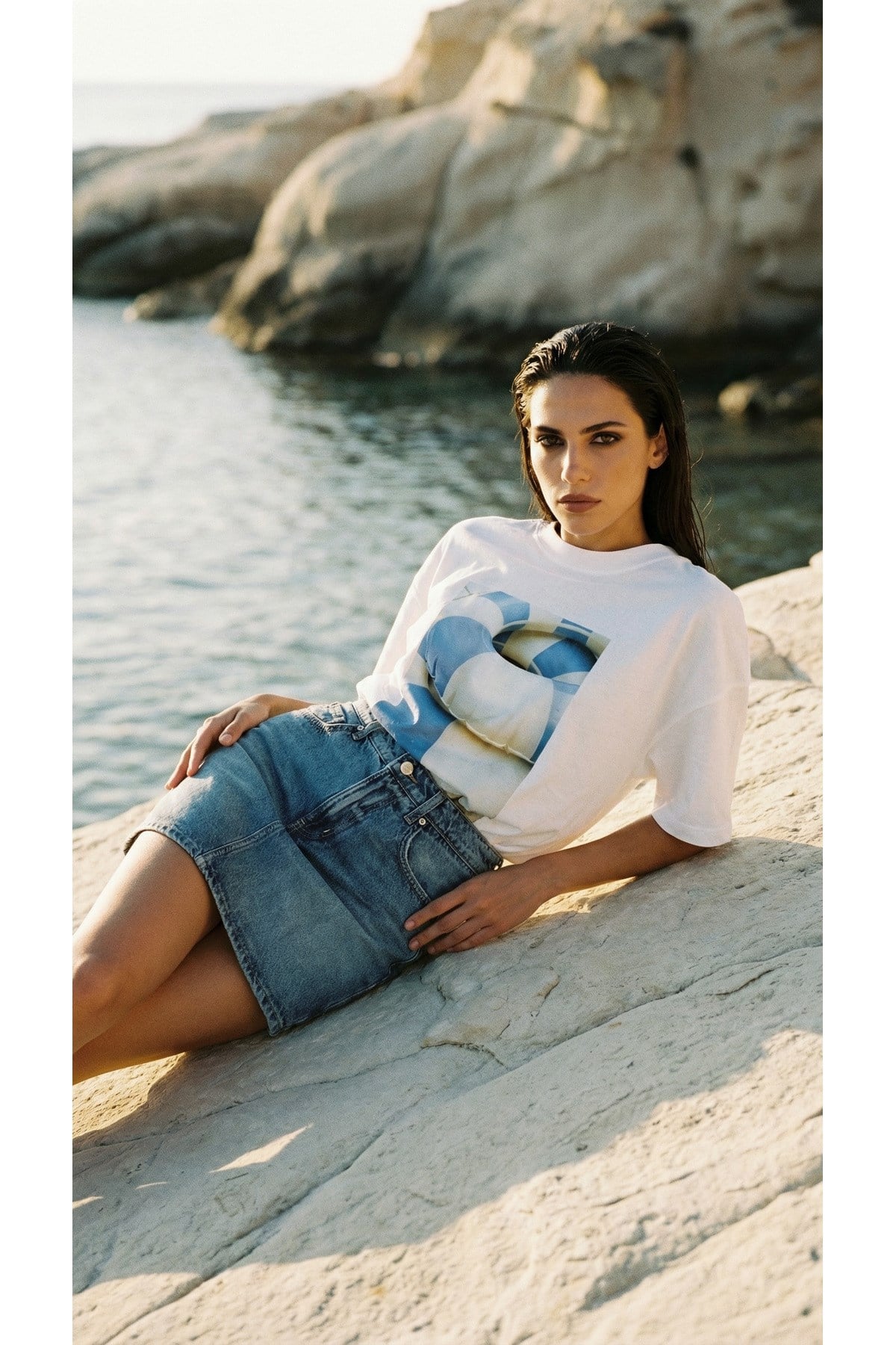 Ekru Amia&Co.Oversize Bisiklet Yaka Deniz Temalı Baskılı Basic Kısa Kollu Kadın T-Shirt