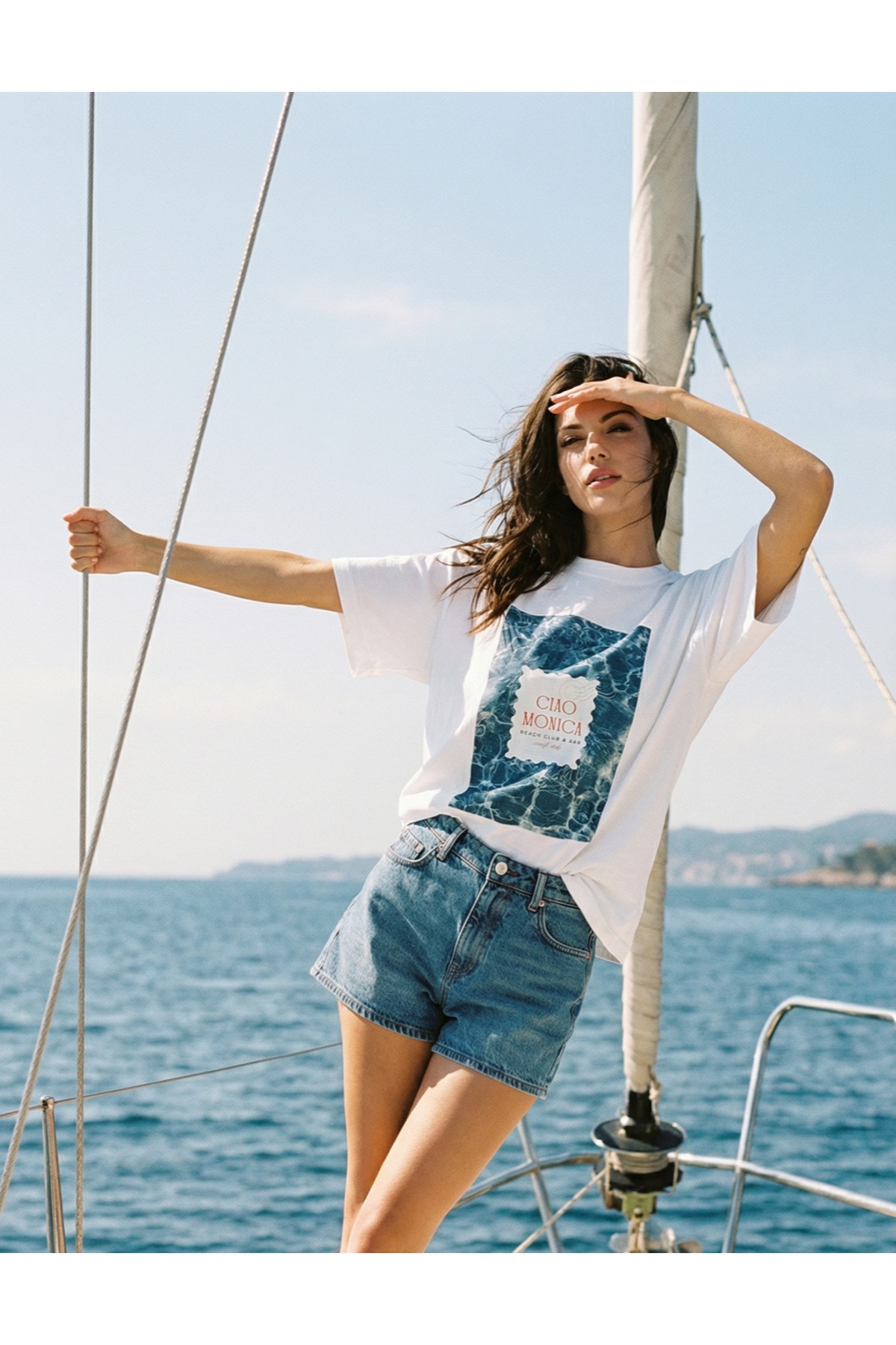 Ekru Amia&Co. Ciao Monica Baskılı Oversize T-Shirt