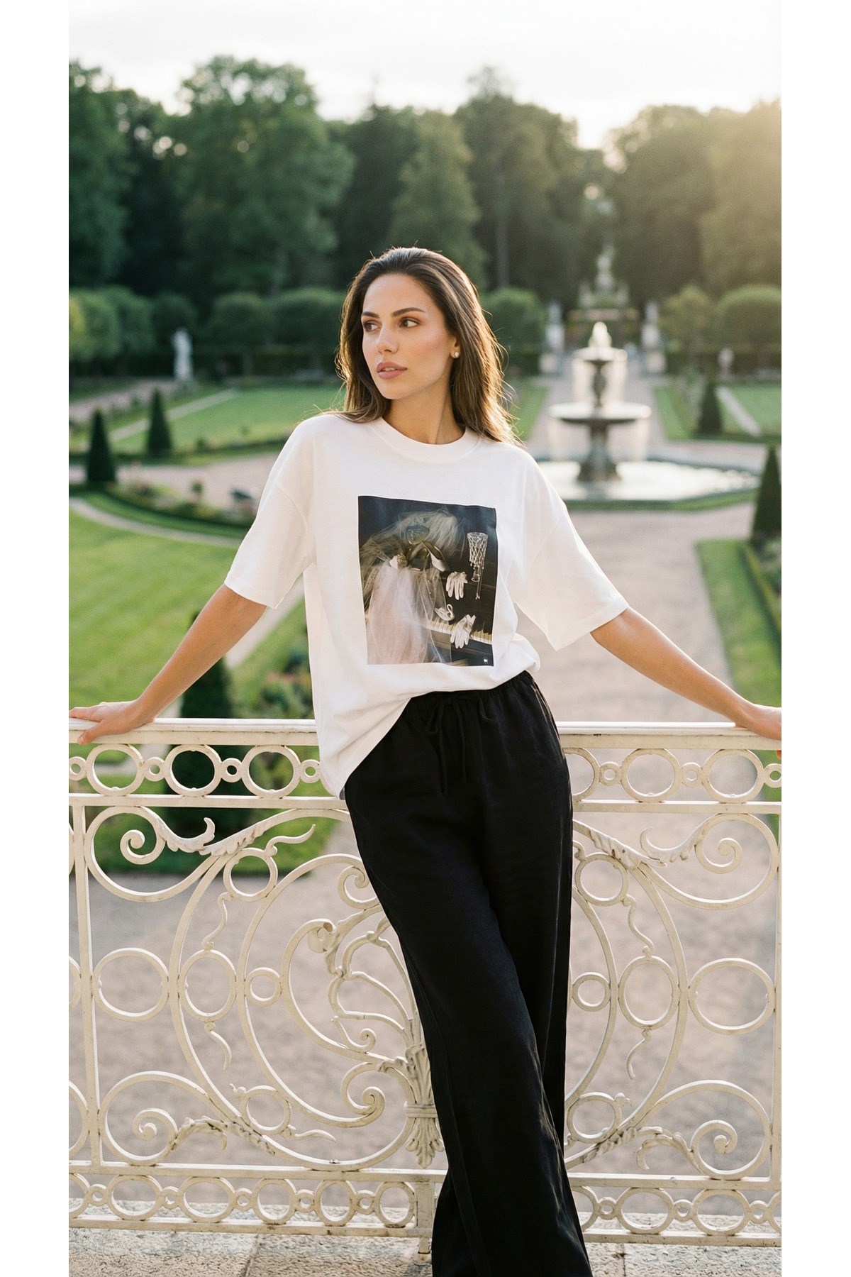 Ekru %100 Pamuklu Amia&Co.Oversize Bisiklet Yaka Baskılı Basic Kısa Kollu Kadın T-Shirt