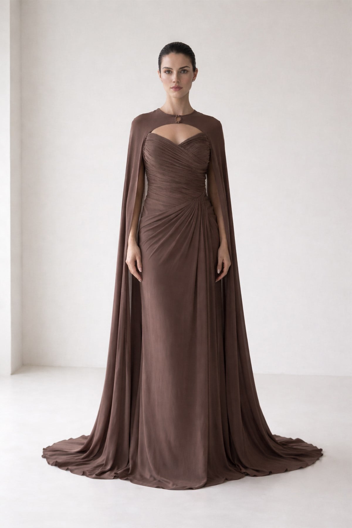 Açık Kahve Drape Ve Bel Detaylı Pelerinli Yırtmaçlı Abiye Elbise