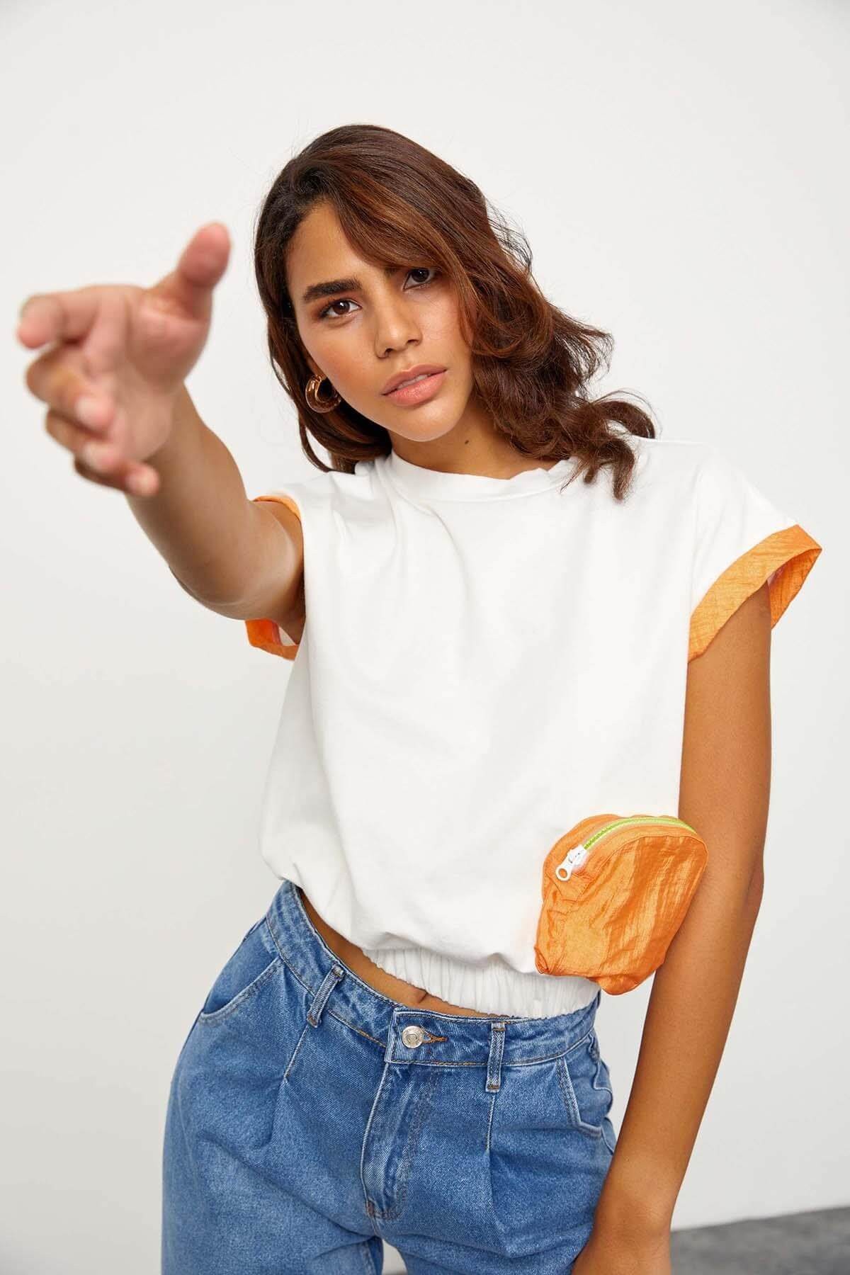 Ekru-Oranj Bisiklet Yaka Cepli T-ShirtST060S71218001