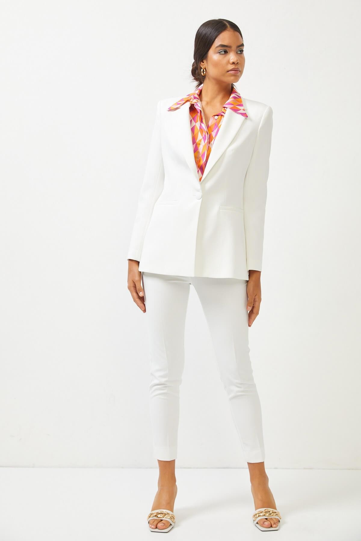 Ekru 1YI2CTA0185 (CK0354-PN0643) TAKIM Kadın Double Suit modelleri