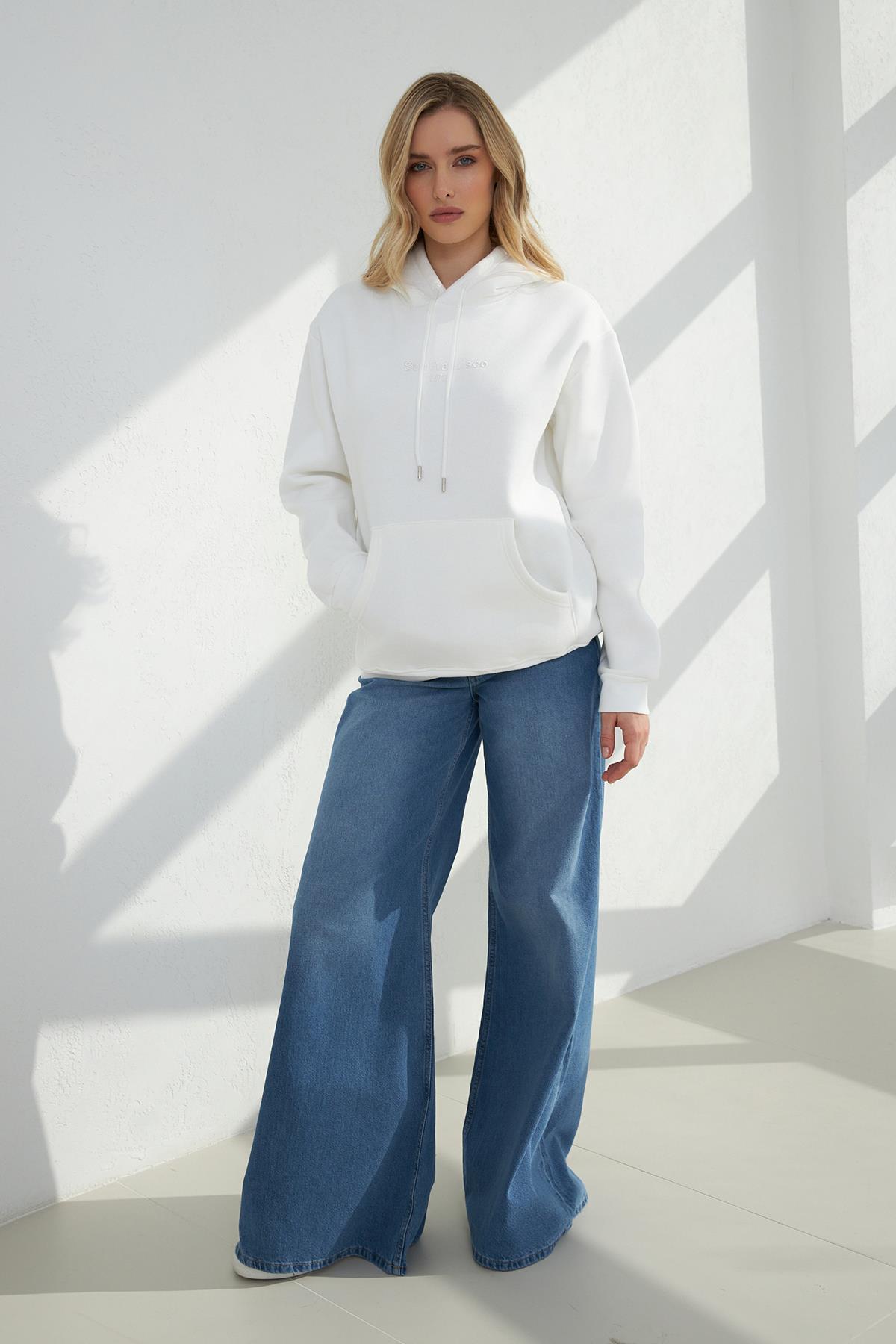 Ekru Cep Ve Kapüşon Detaylı Şardonlu Sweatshirt