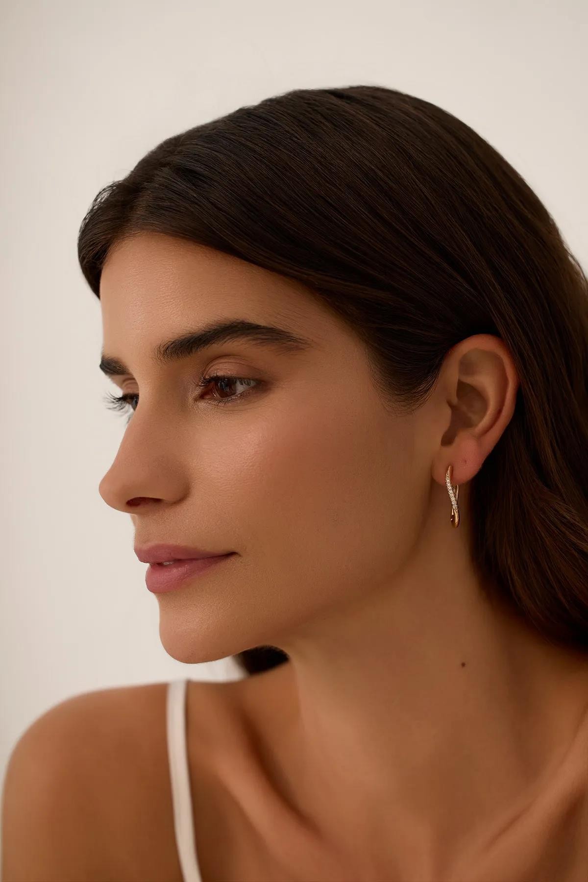 Ekru Zirkon Taşlı Rose Gold Vıp Halka Küpe Kadın Kategorisiz modelleri