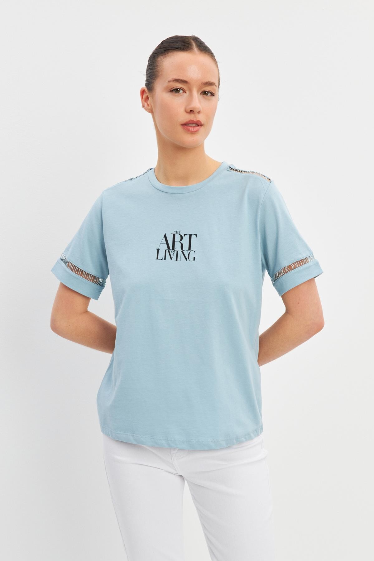 Mavi Baskılı Kol Ve Omuzda Örme Detaylı Bisiklet Yaka T-Shirt Kadın T-Shirt modelleri