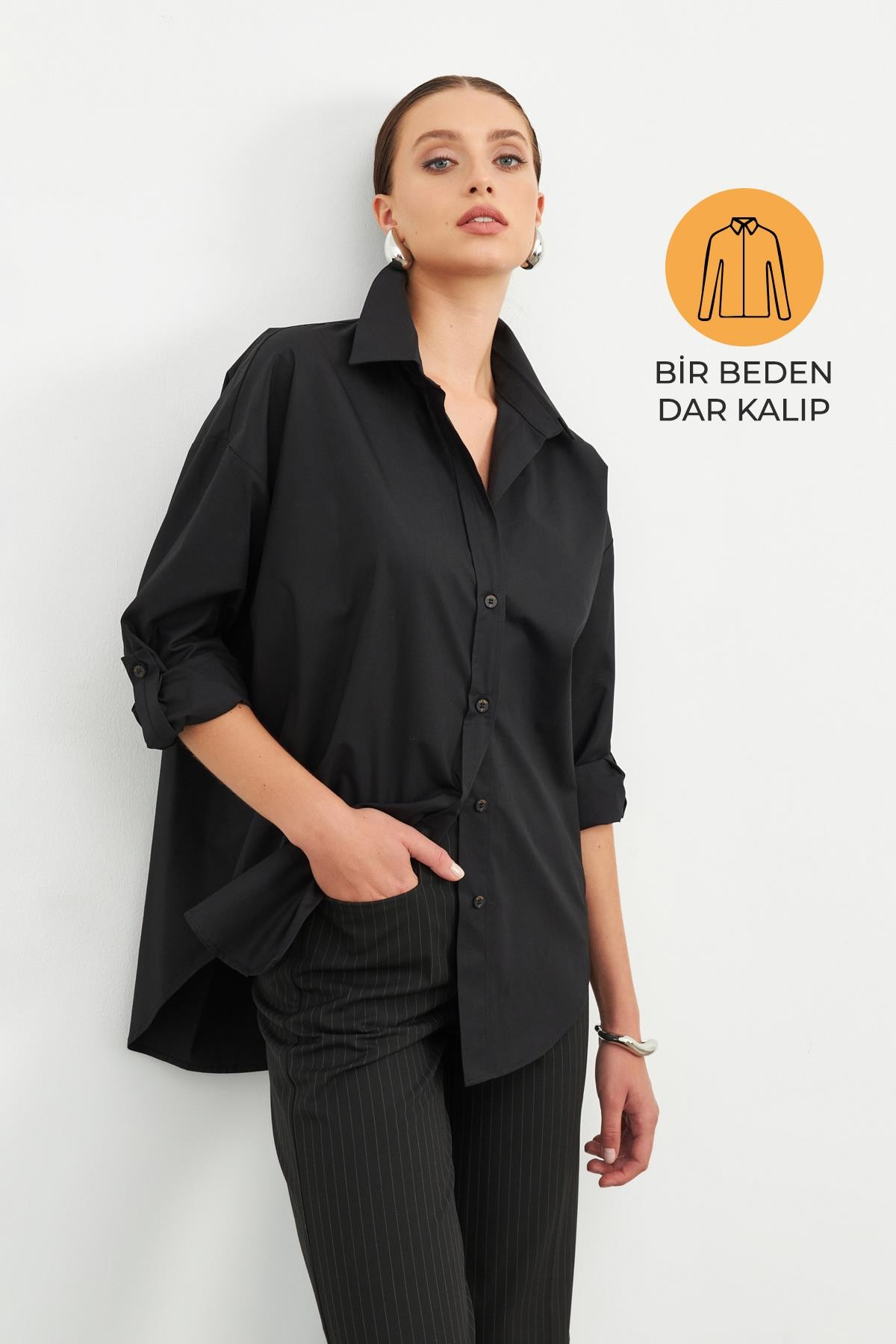 Siyah Dar Kalıp Uzun Kollu Oversize Gömlek