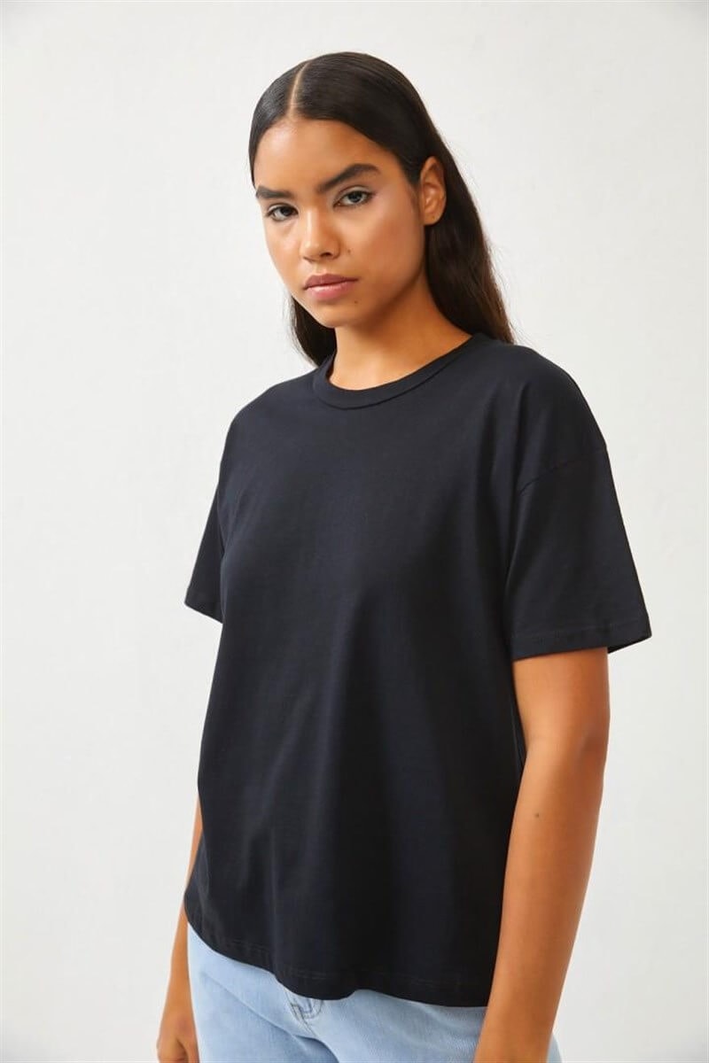 Siyah Bisiklet Yaka Oversize T-ShirtST060S71270002