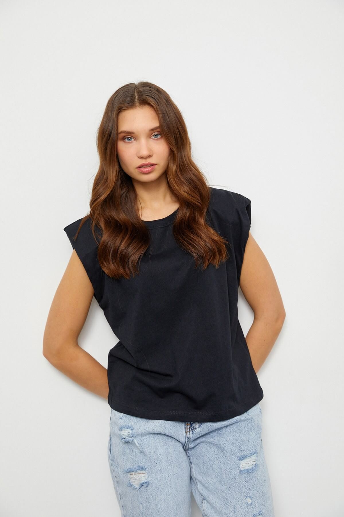 Siyah Vatkalı Pamuk T-ShirtST060S71183001