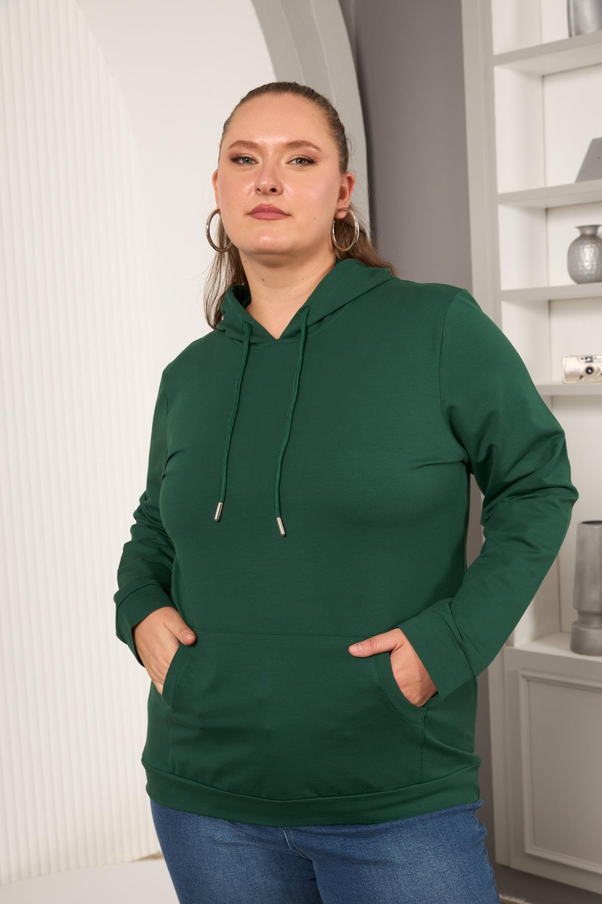 Kapşonlu Büyük Beden Sweatshirt Zümrüt