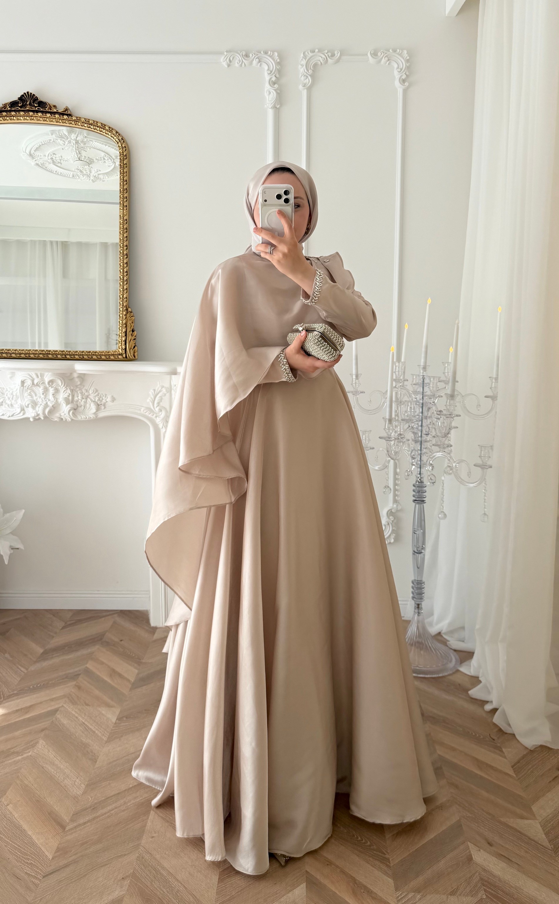 ELYA BEJ