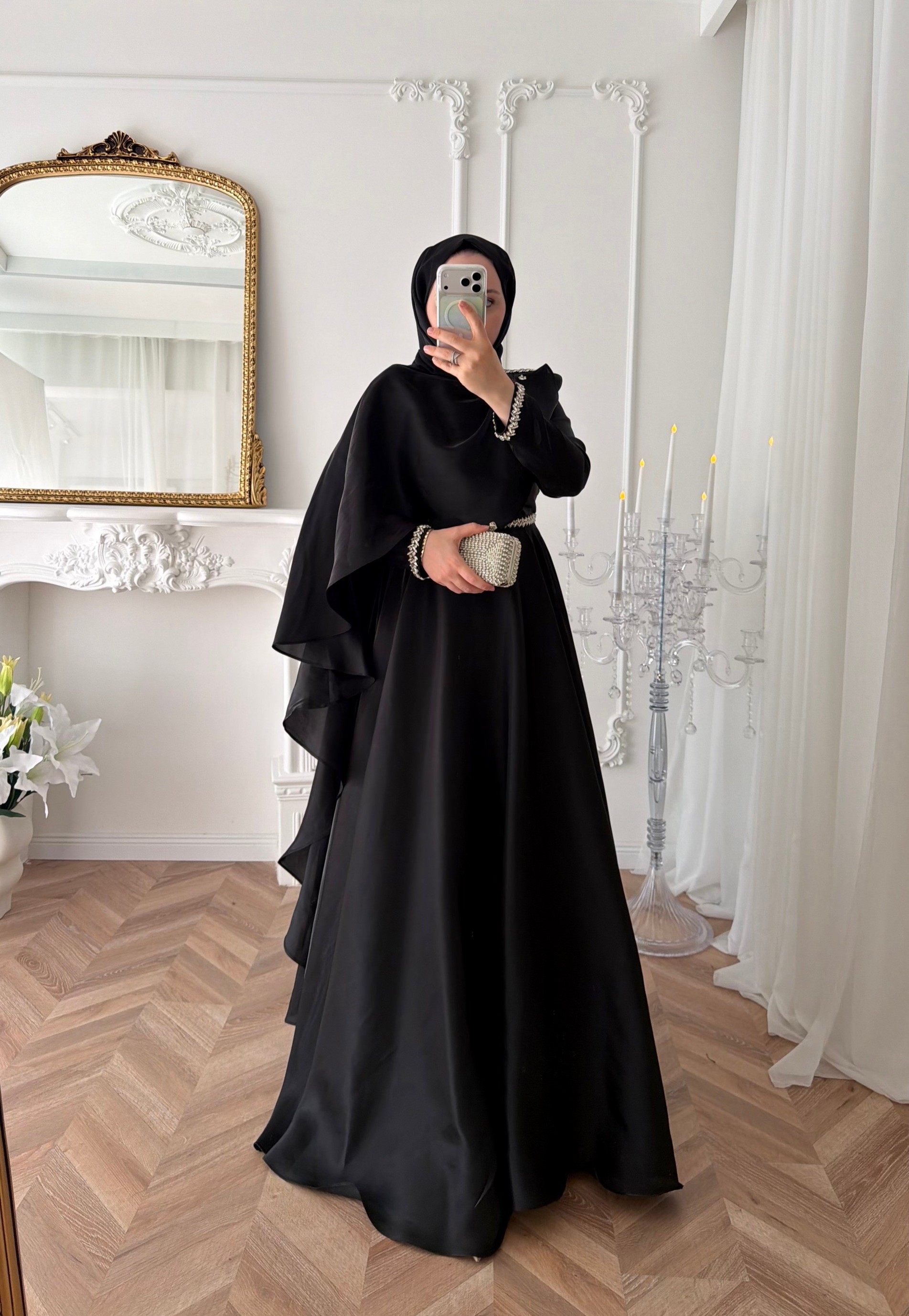 ELYA SİYAH