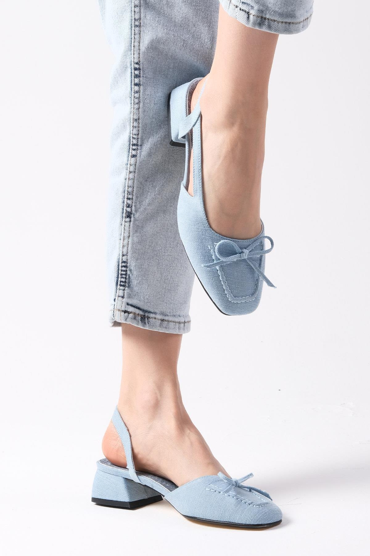 Bria Mavi Renk Denim Kumaş Kısa Topuklu Ayakkabı-Kısa Topuklu-Mio Gusto-01478BUK