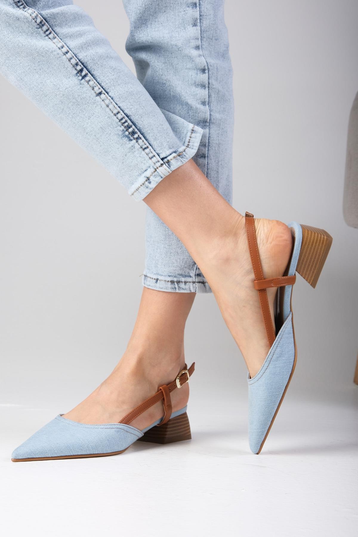 Carly Mavi Renk Denim Kumaş Kısa Topuklu Ayakkabı-Kısa Topuklu-Mio Gusto-01477BUK