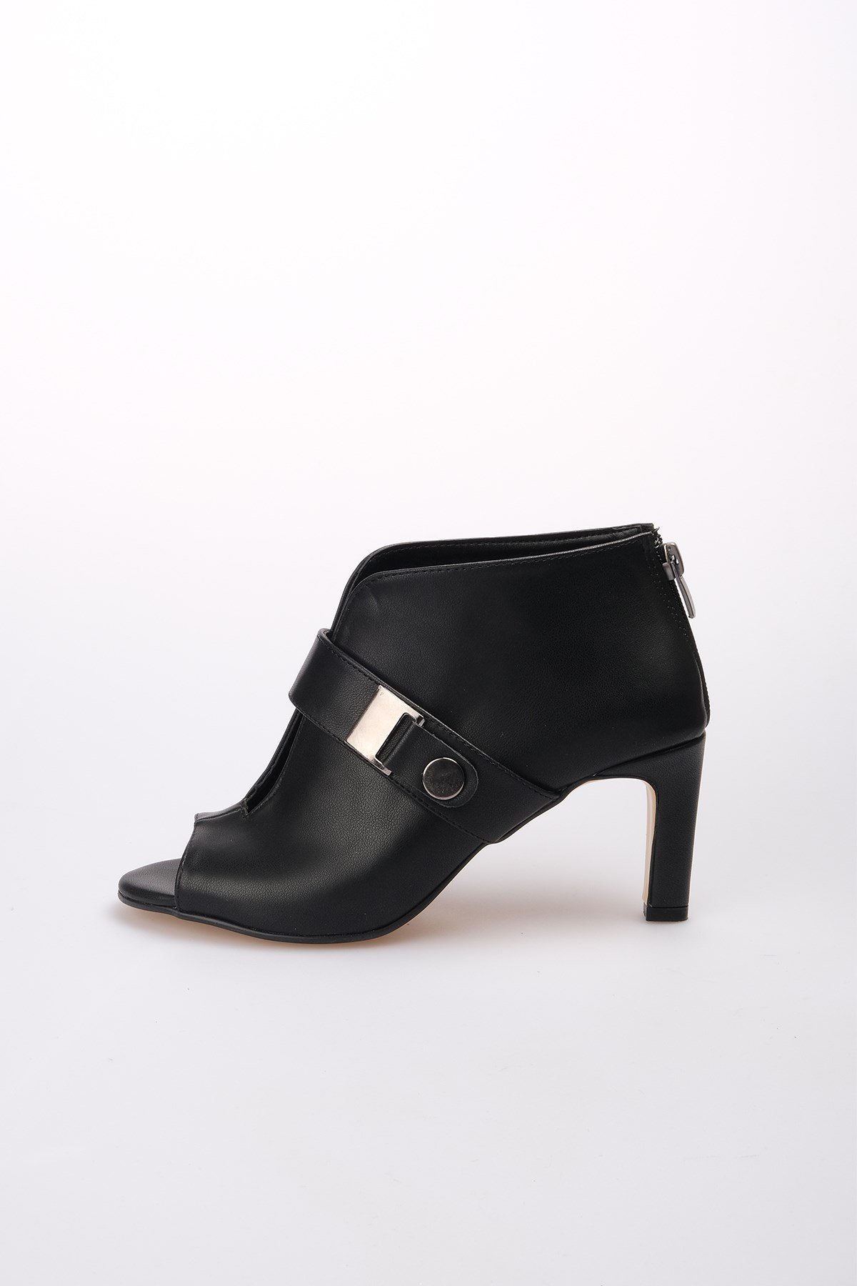 Diaz Siyah Kısa Topuklu Bootie-Kısa Topuklu-Mio Gusto-01240BLC