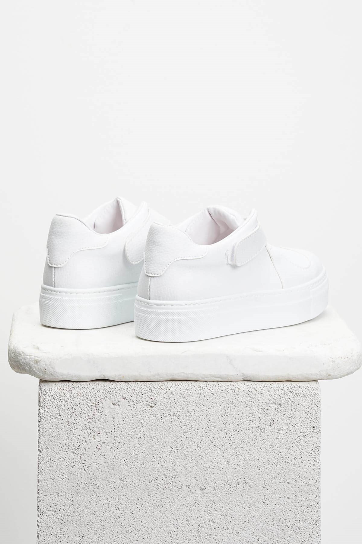 Irma Beyaz Çapraz Cırtlı Sneaker-SPOR-Mio Gusto-05011WHC