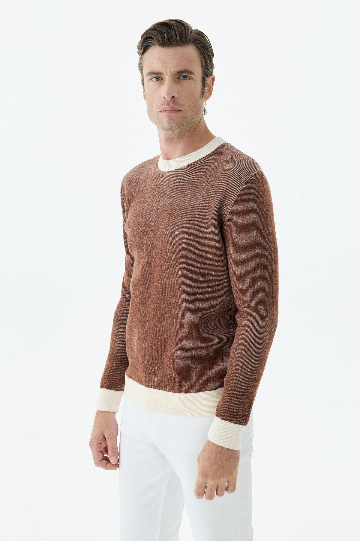 Kahve Comfort Fit Desenli Bisiklet Yaka Triko