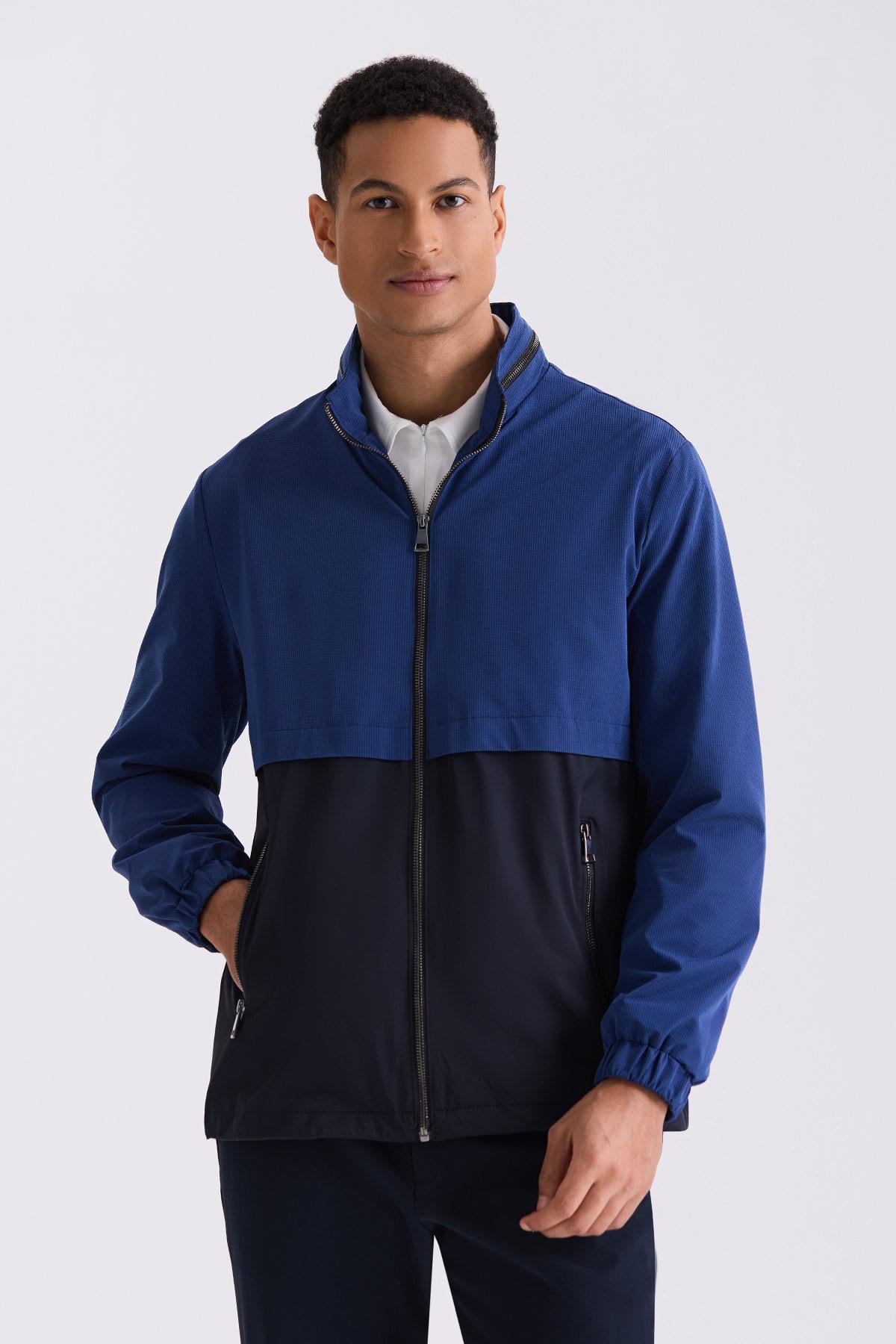 Mavi Comfort Fit Hakim Yaka Mevsimlik Mont