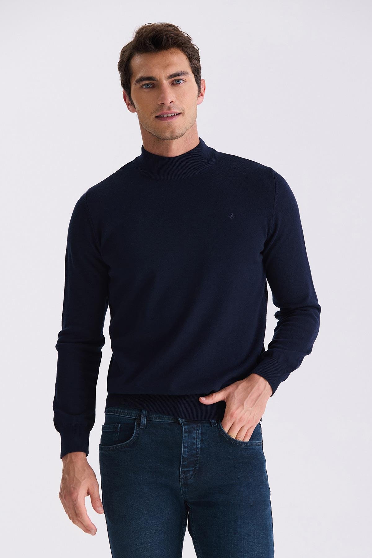 Lacivert Slim Fit Yarım Balıkçı Triko Kazak
