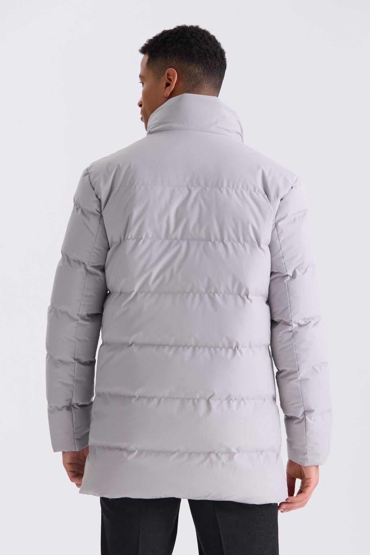 Taş Regular Fit Hakim Yaka Fermuarlı Kışlık Şişme Mont