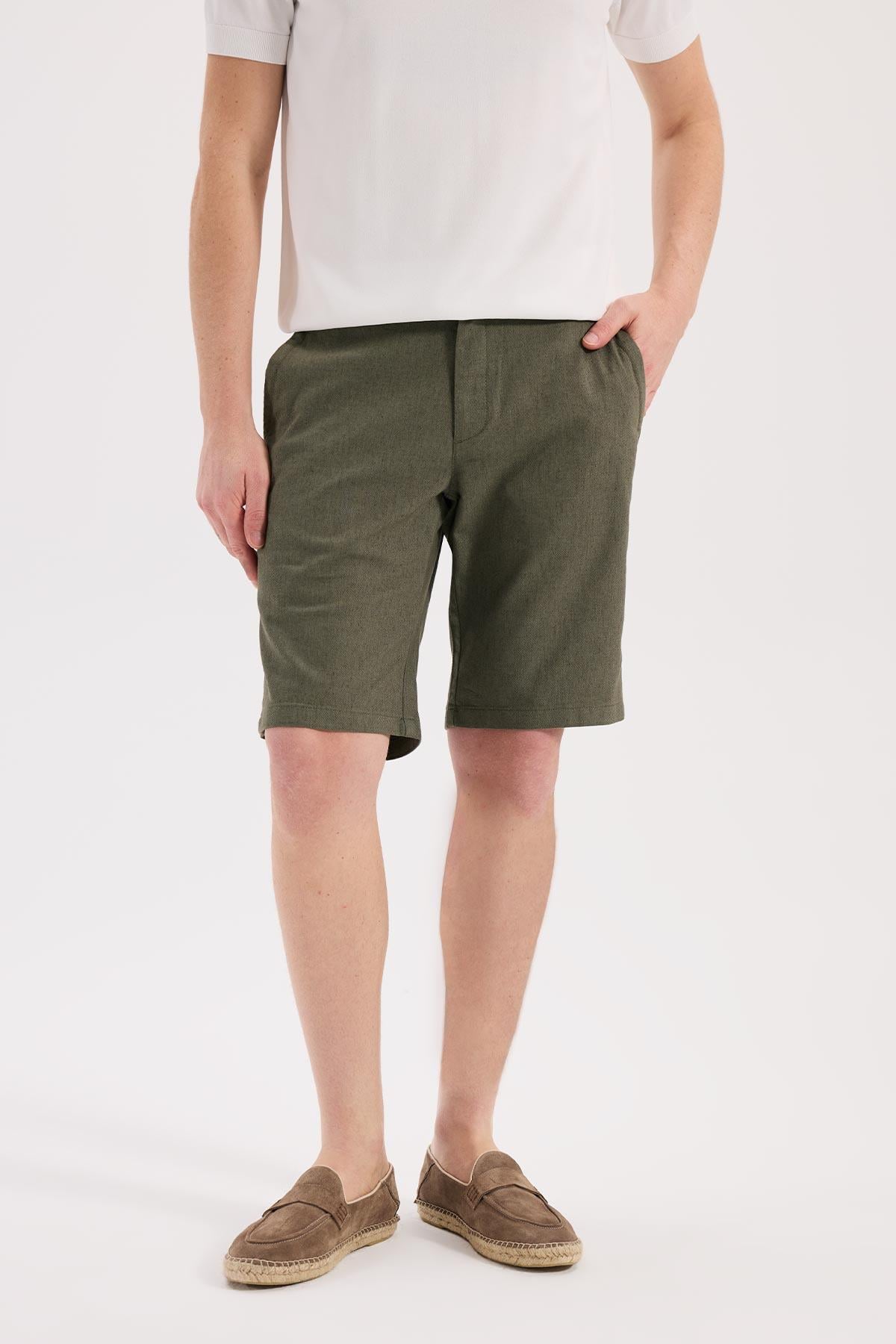 Haki Comfort Fit Keten Dokulu Rahat Kesim Pamuklu Şort