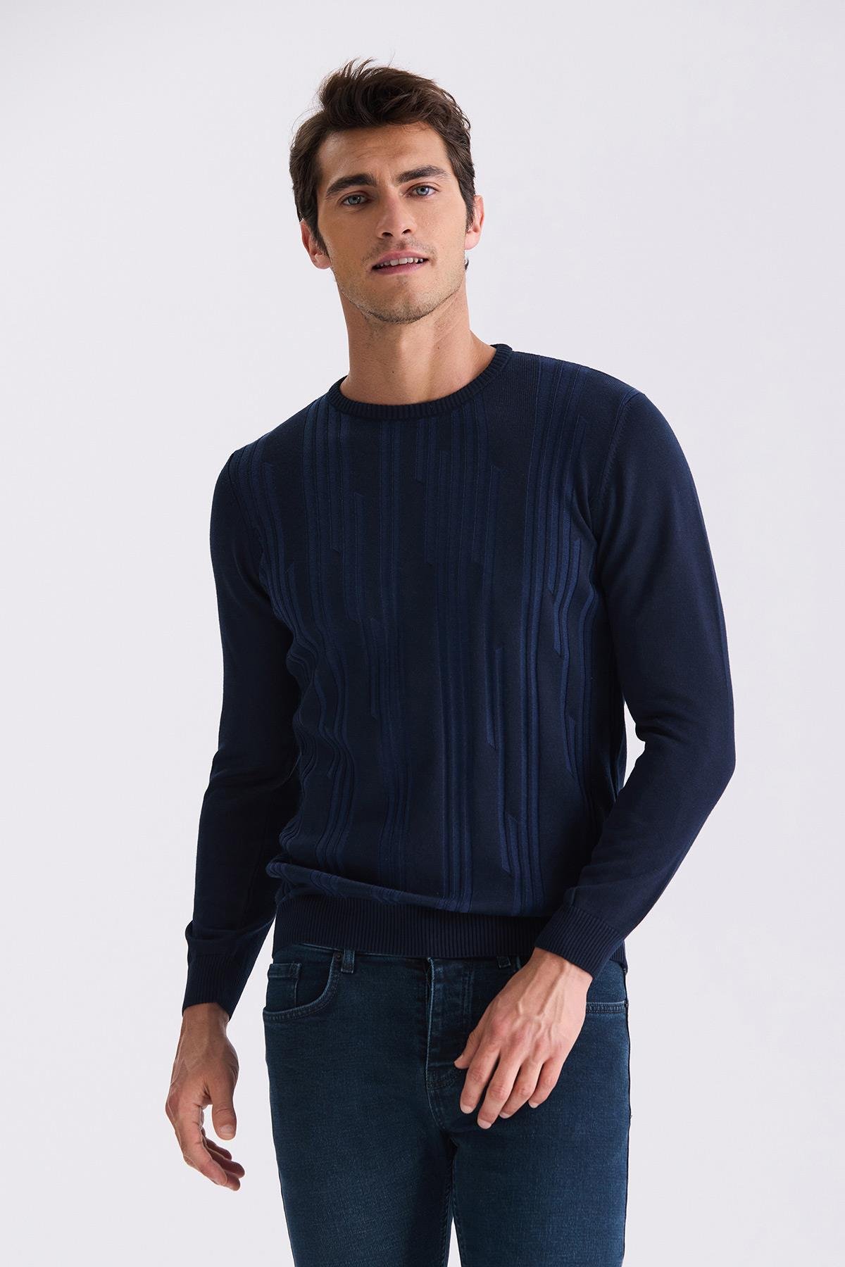 İndigo Slim Fit Bisiklet Yaka Desenli Triko Kazak