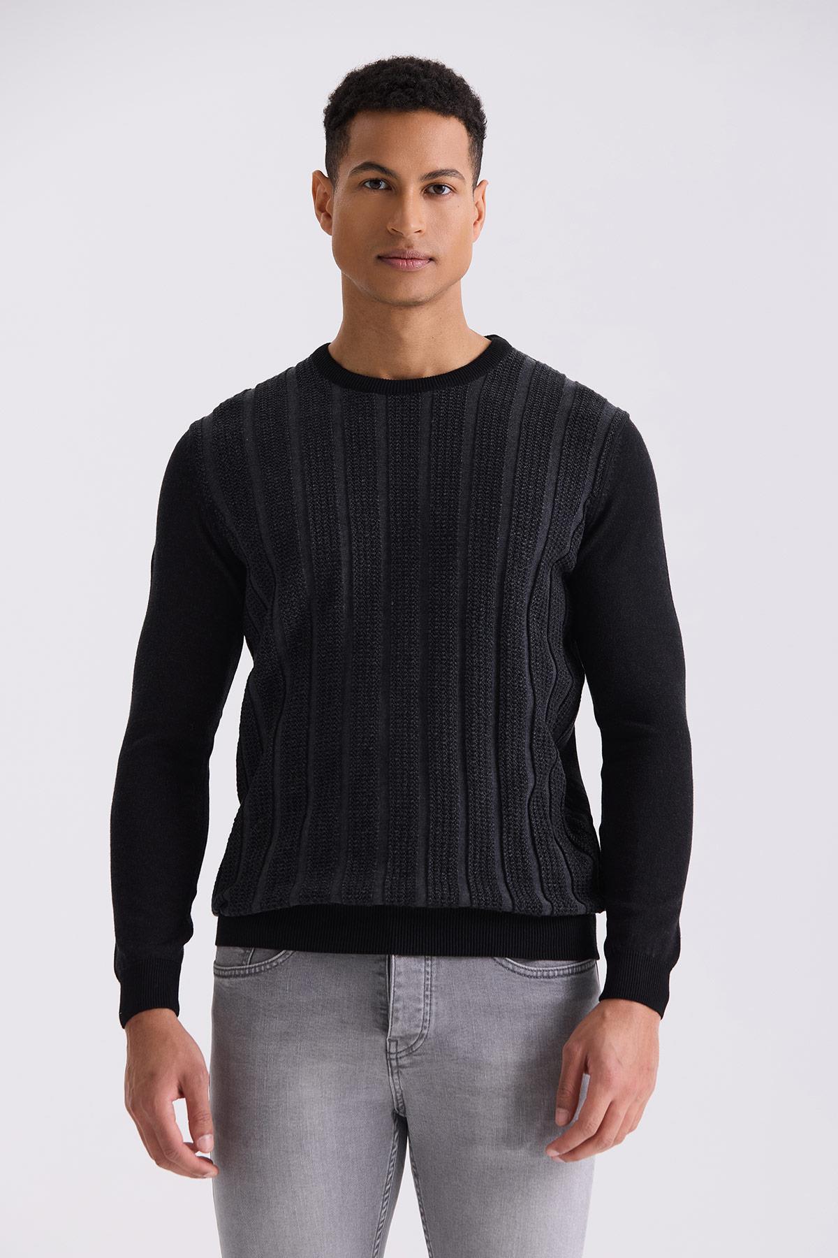 Siyah / Antrasit Slim Fit Bisiklet Yaka Çizgi Desenli Triko Kazak
