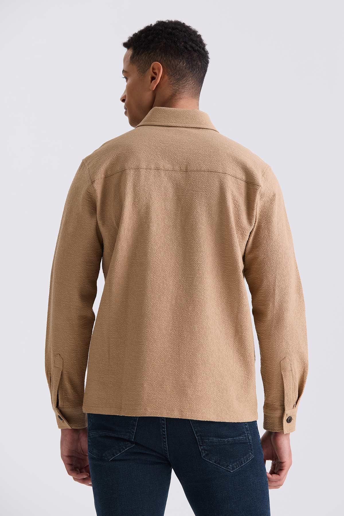 Taba Slim Fit Düğmeli Yaka Cepli Spor Gömlek