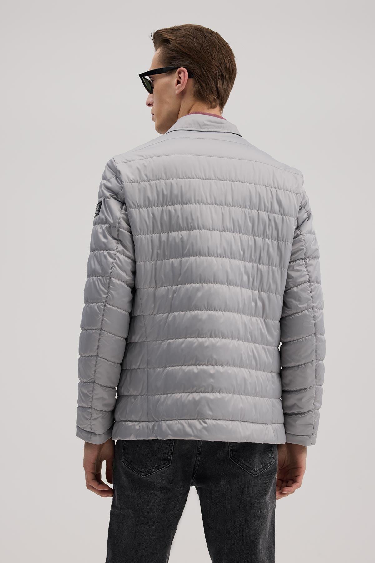 Gri Comfort Fit Dik Yaka Fermuarlı Şişme Mont